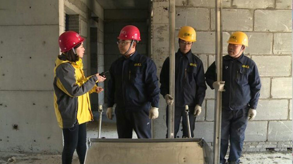 &ldquo;Ĩǽ��ʦ&rdquo;�¹��Я�̹���ǽ���߽��ƽ�Ƶ�����Ұ�������